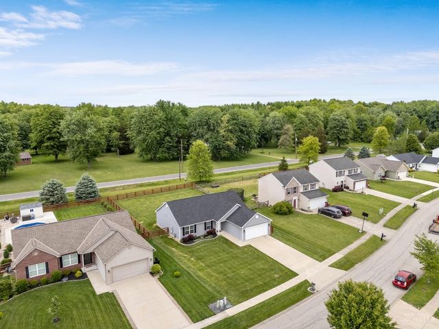 2386 Vista Lake Drive, Batavia Twp, OH 45103