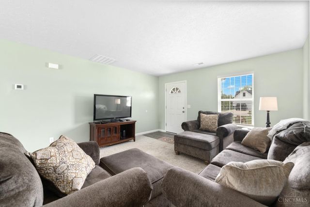 2386 Vista Lake Drive, Batavia Twp, OH 45103