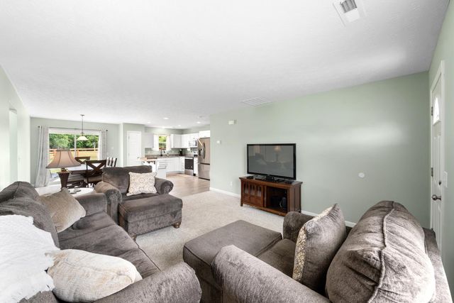 2386 Vista Lake Drive, Batavia Twp, OH 45103