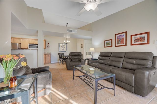 7885 West Flamingo Road 1071, Las Vegas, NV 89147