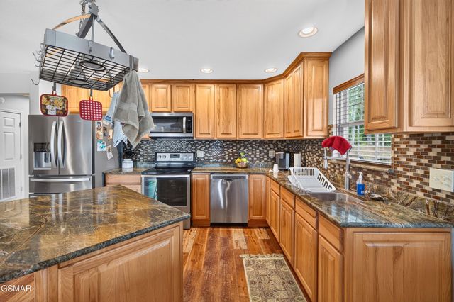 428 Shrader Road, Dandridge, TN 37725