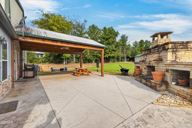 428 Shrader Road, Dandridge, TN 37725