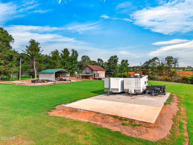 428 Shrader Road, Dandridge, TN 37725