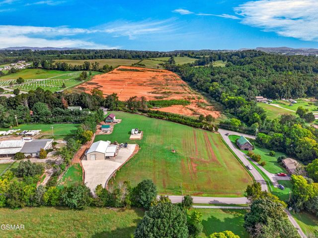428 Shrader Road, Dandridge, TN 37725