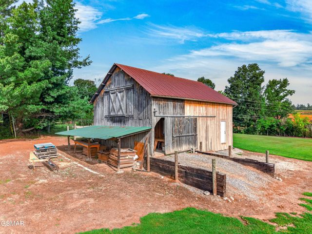 428 Shrader Road, Dandridge, TN 37725