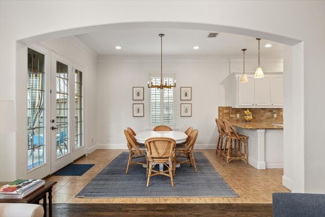 2917 Westridge Avenue, Fort Worth, TX 76116