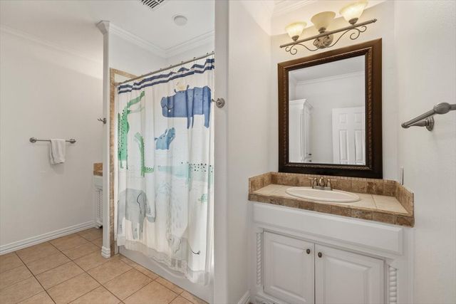 2917 Westridge Avenue, Fort Worth, TX 76116