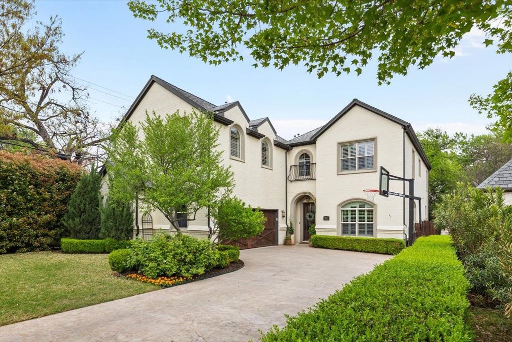 2917 Westridge Avenue, Fort Worth, TX 76116