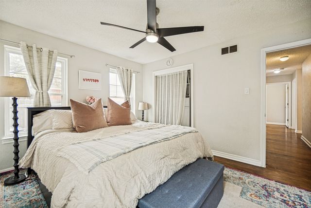 2245 San Medina Avenue, Dallas, TX 75228