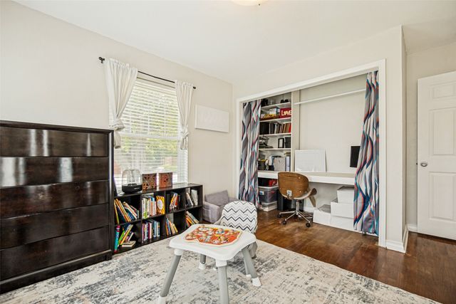 2245 San Medina Avenue, Dallas, TX 75228