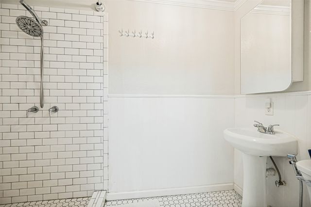 2245 San Medina Avenue, Dallas, TX 75228