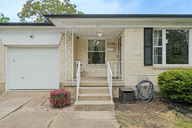 2245 San Medina Avenue, Dallas, TX 75228