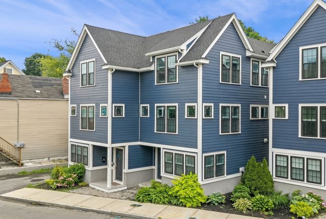 331 Bridge St 2, Salem, MA 01970