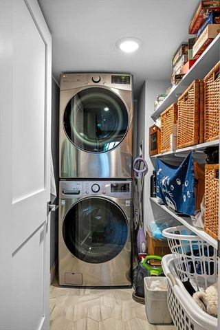 331 Bridge St 2, Salem, MA 01970