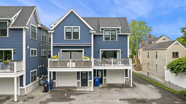 331 Bridge St 2, Salem, MA 01970