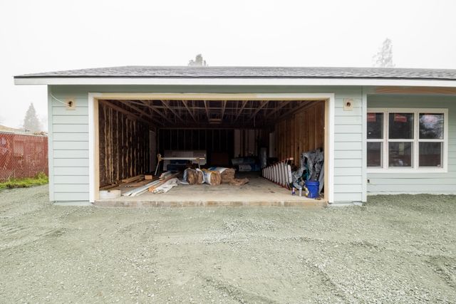 1228 SW Oak Street, Grants Pass, OR 97526