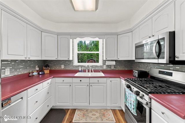 39439 Red Hill Street, Sterling, AK 99672