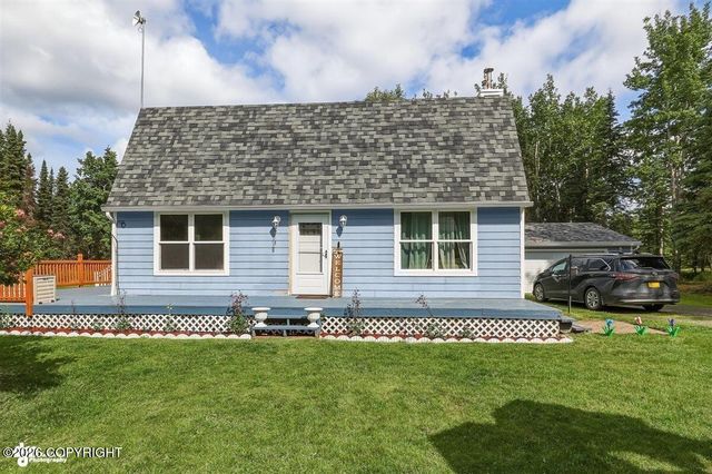 39439 Red Hill Street, Sterling, AK 99672