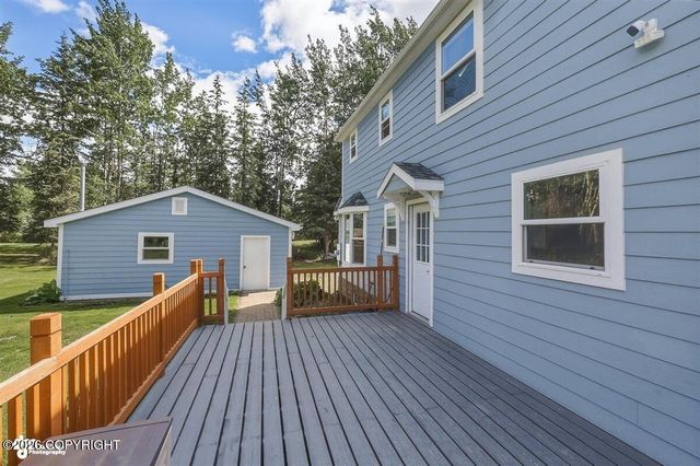 39439 Red Hill Street, Sterling, AK 99672
