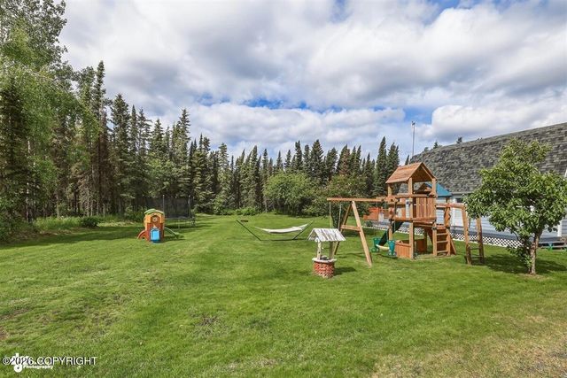 39439 Red Hill Street, Sterling, AK 99672