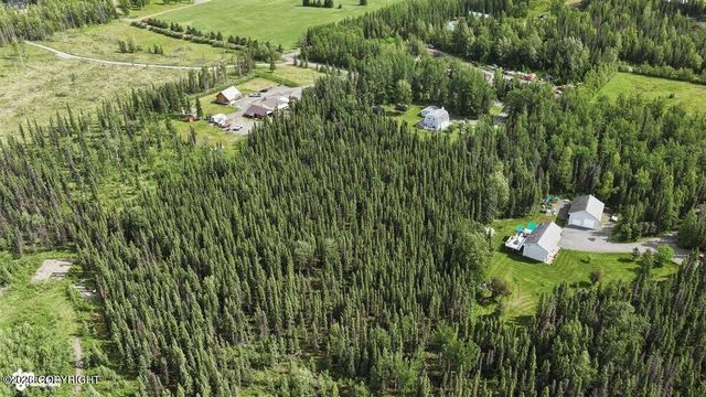 39439 Red Hill Street, Sterling, AK 99672