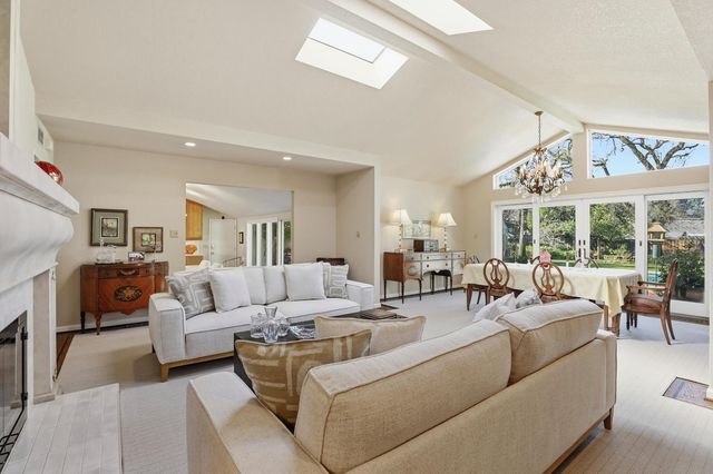 1625 Gary Way, Carmichael, CA 95608