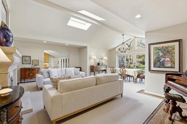 1625 Gary Way, Carmichael, CA 95608