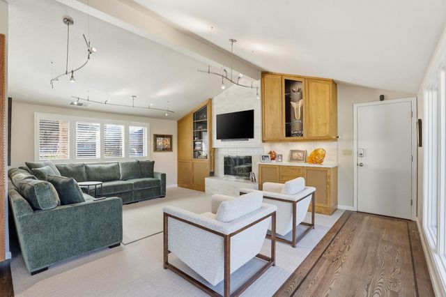 1625 Gary Way, Carmichael, CA 95608