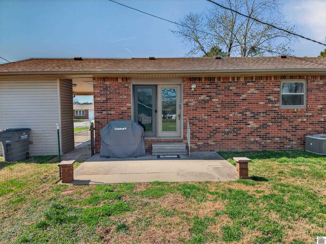 2034 Steve Drive, Paducah, KY 42003