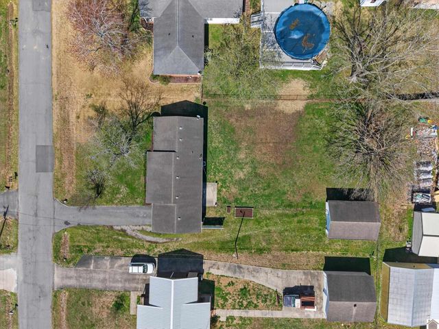 2034 Steve Drive, Paducah, KY 42003