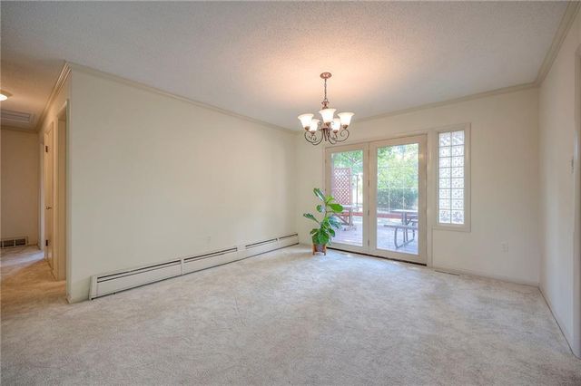 4036 Shrine Park Road, Leavenworth, KS 66048