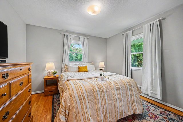 4922 Washington Street NE, Columbia Heights, MN 55421
