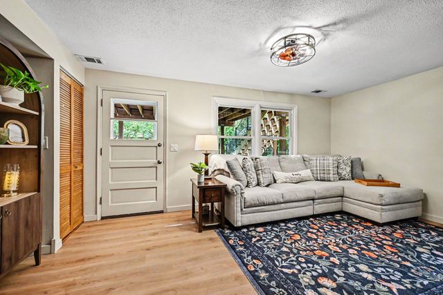 4922 Washington Street NE, Columbia Heights, MN 55421