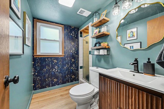 4922 Washington Street NE, Columbia Heights, MN 55421