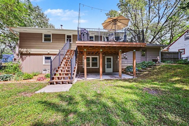 4922 Washington Street NE, Columbia Heights, MN 55421