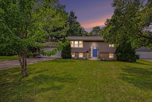 4922 Washington Street NE, Columbia Heights, MN 55421