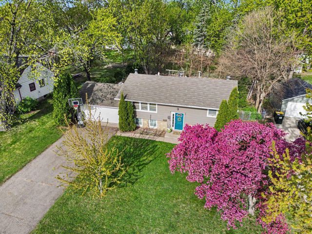 4922 Washington Street NE, Columbia Heights, MN 55421