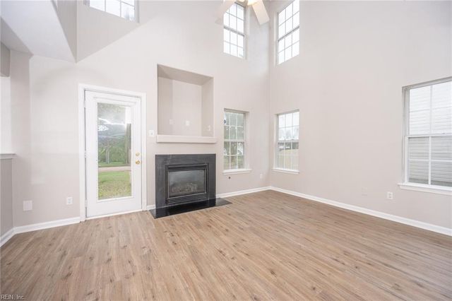 3017 Big Bend DR, Chesapeake, VA 23321