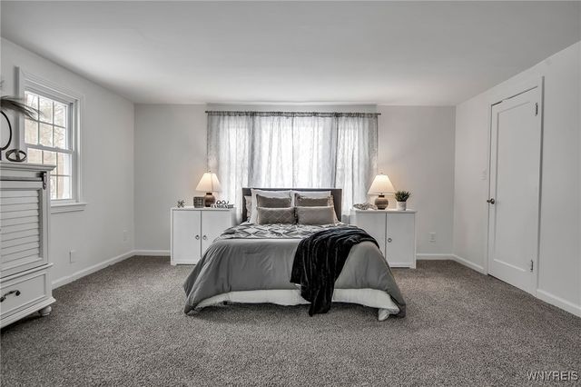 243 Lehn Springs Drive, Amherst, NY 14221