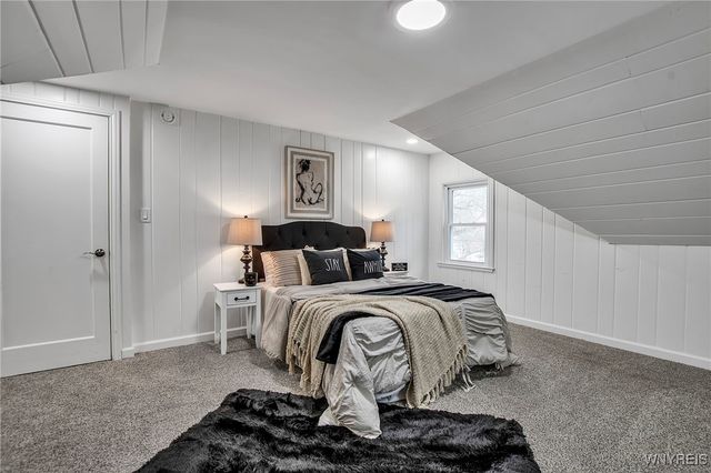 243 Lehn Springs Drive, Amherst, NY 14221