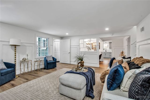 243 Lehn Springs Drive, Amherst, NY 14221