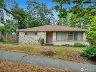 3020 E Yesler Way, Seattle, WA 98122