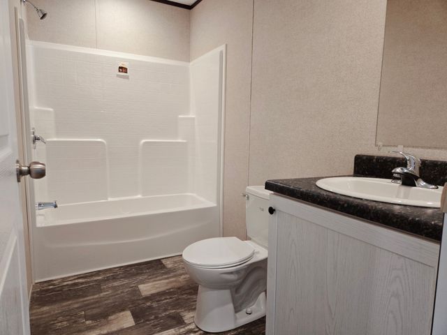 138 Split Rock Trl, Paris, TN 38242