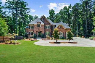 6806 Misty Cove, Flowery Branch, GA 30542