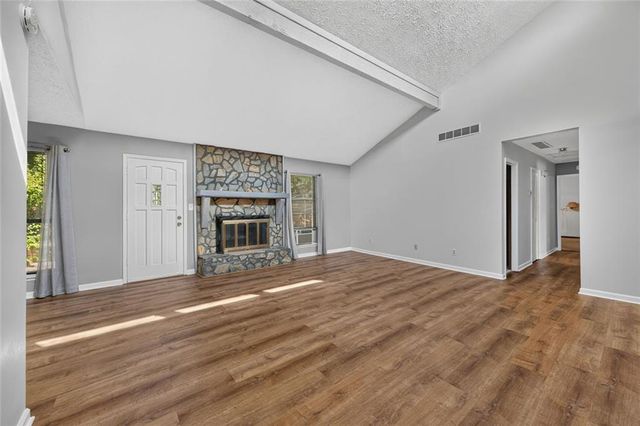 5805 Vernier Drive SW, Atlanta, GA 30349