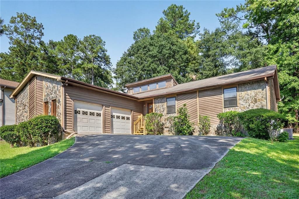 5805 Vernier Drive SW, Atlanta, GA 30349