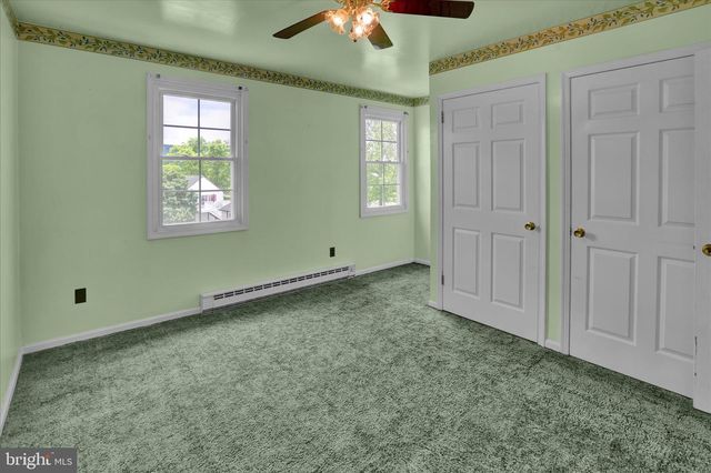 6 CHERRY LN, Newmanstown, PA 17073