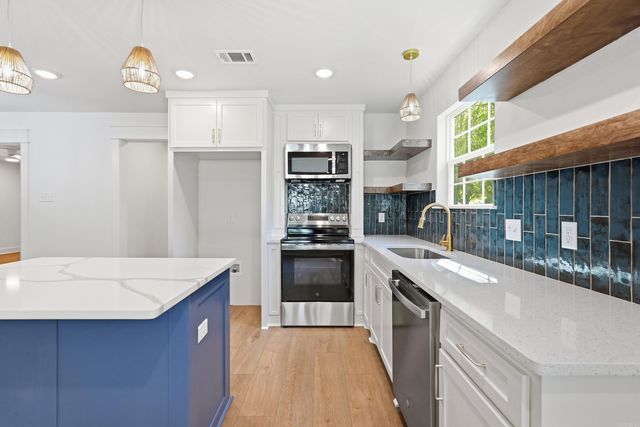 1314 Mitchell Street, Conway, AR 72034