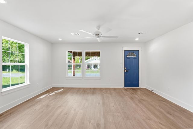 1314 Mitchell Street, Conway, AR 72034