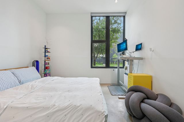 1504 Burlew Street 103, Dallas, TX 75204